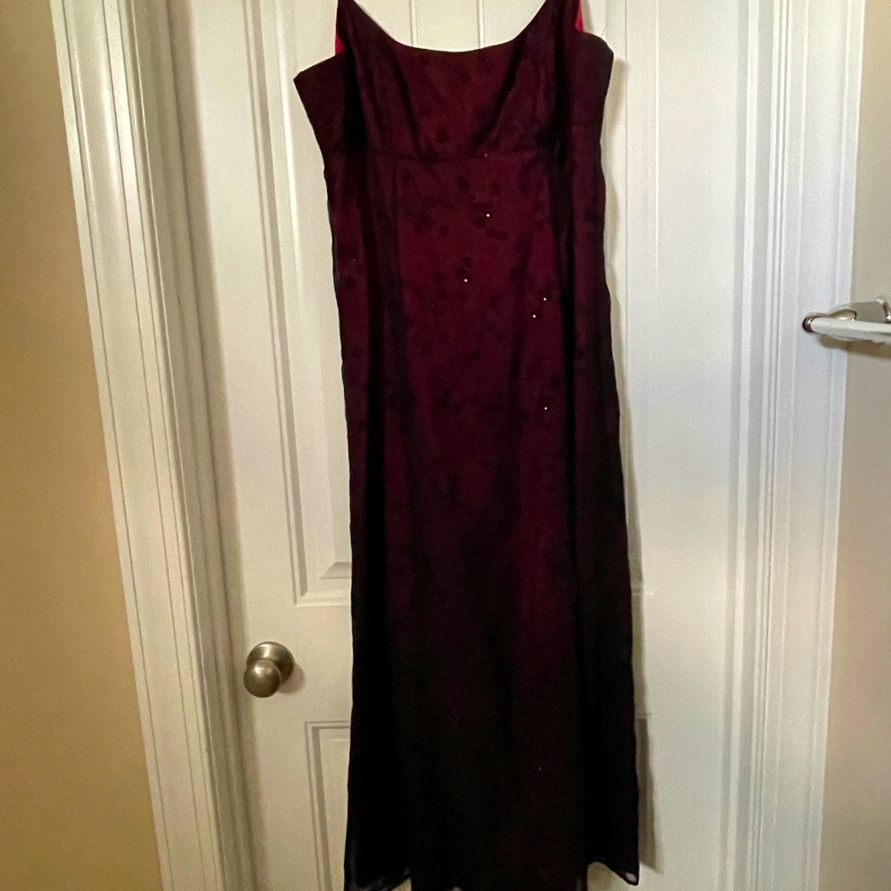 Sleeveless wedding dress size 14